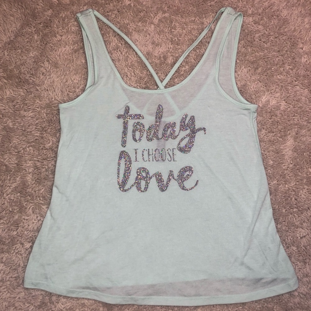 6/$20 Heartline size xs tank top ‘choose love’
